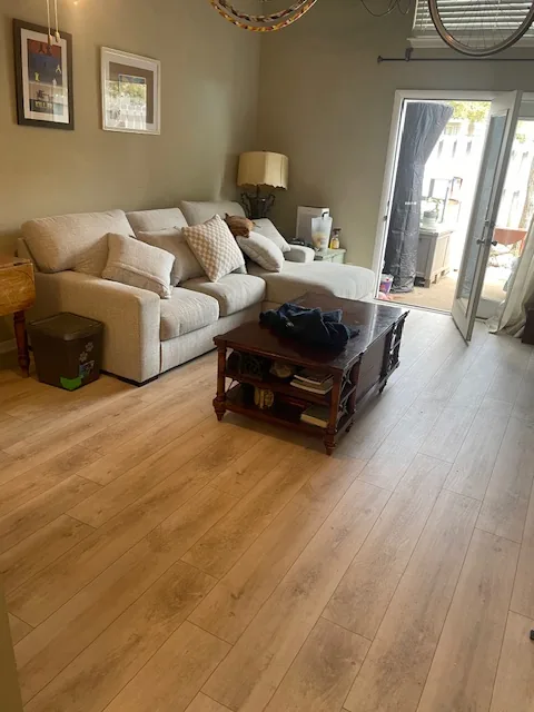 Vinyl Floor Tiles